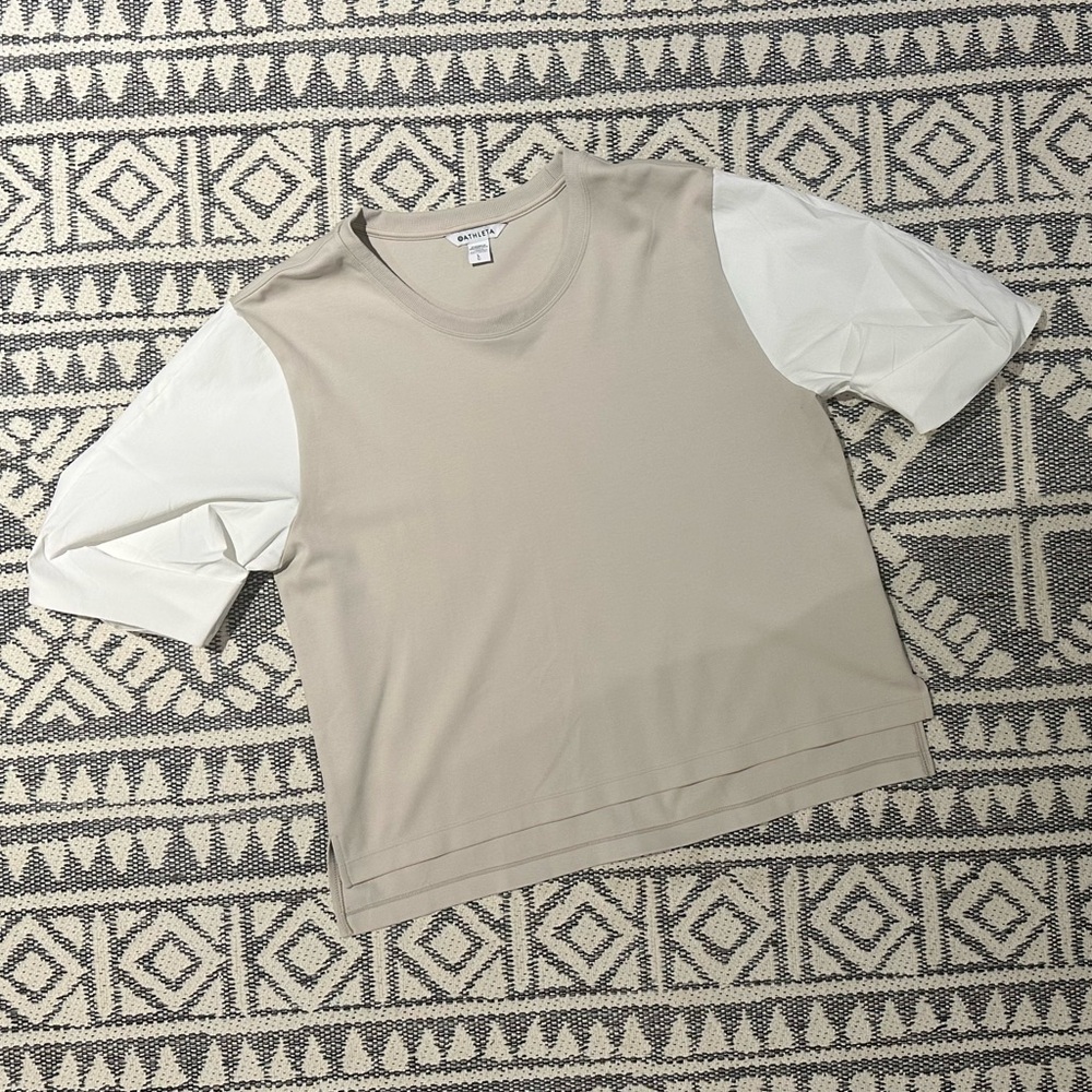 Athleta Cream Short Sleeve Top